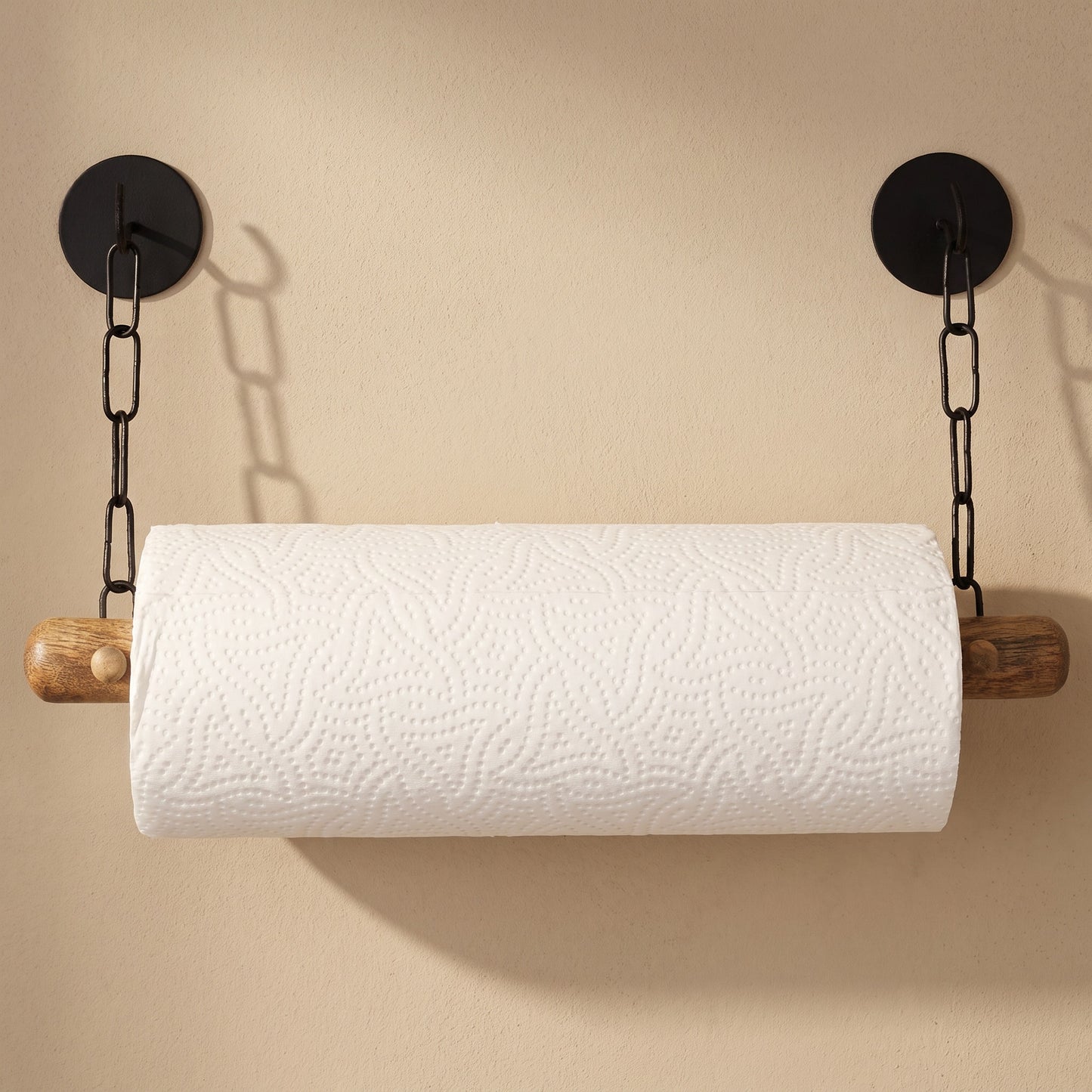 Küchenrollenhalter aus Holz mit Ketten