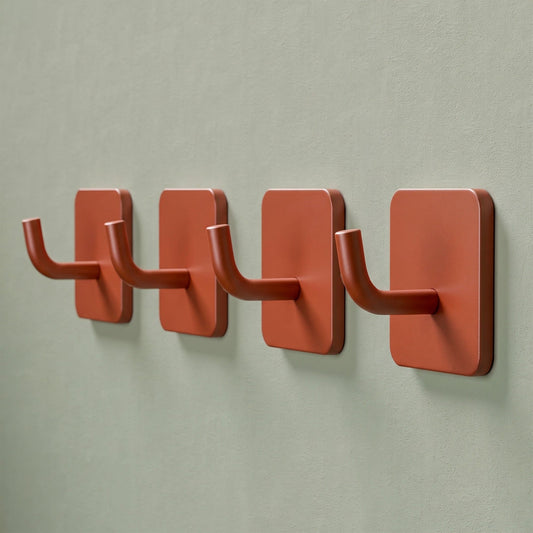 Klebehaken eckig in Terracotta, vier Haken an der Wand